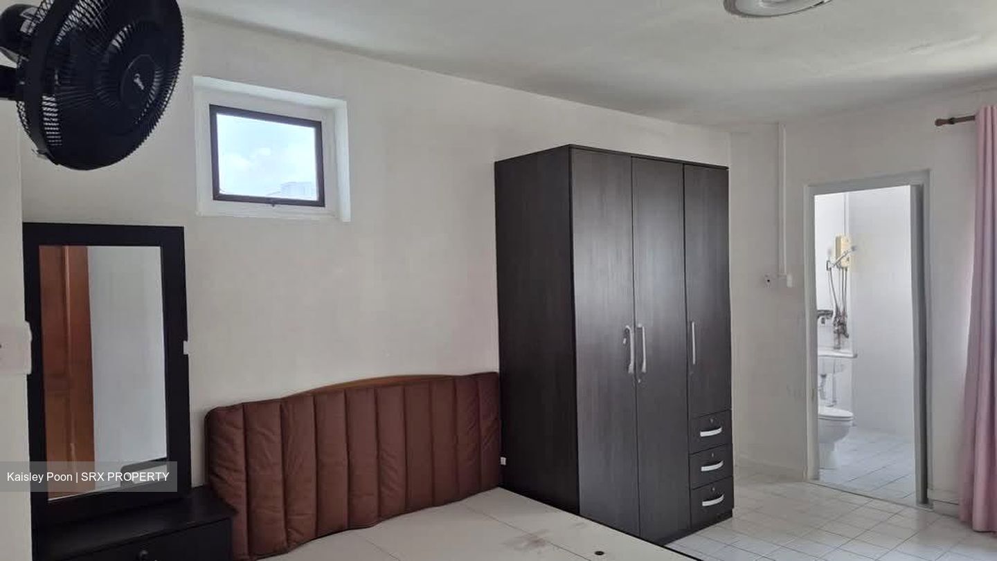 Blk 131 Yishun Street 11 (Yishun), HDB 4 Rooms #553713021